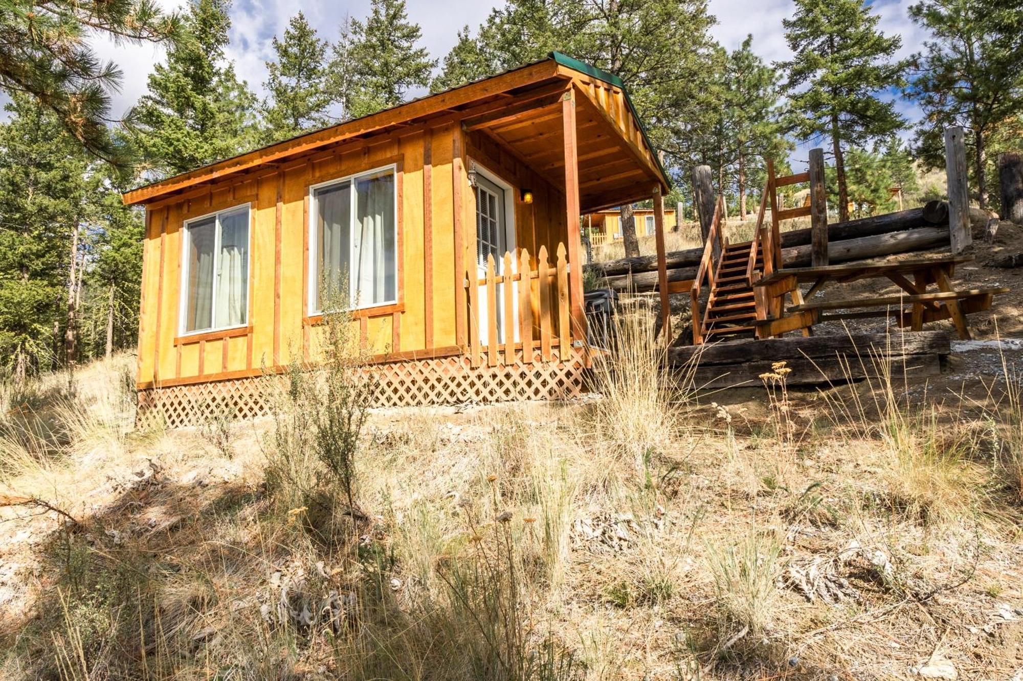 Echo Valley Resort + Cabins Manson Екстериор снимка