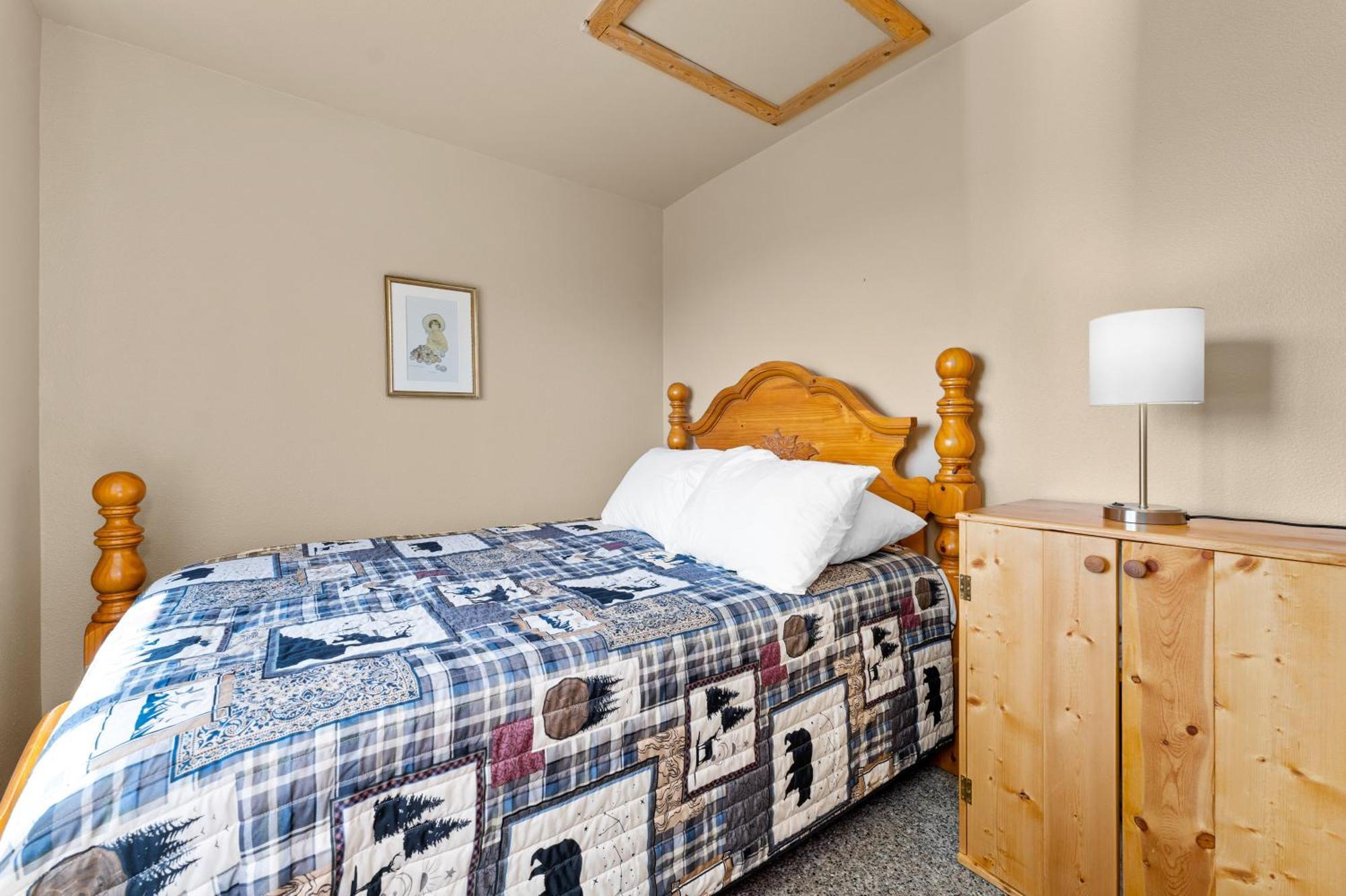 Echo Valley Resort + Cabins Manson Екстериор снимка