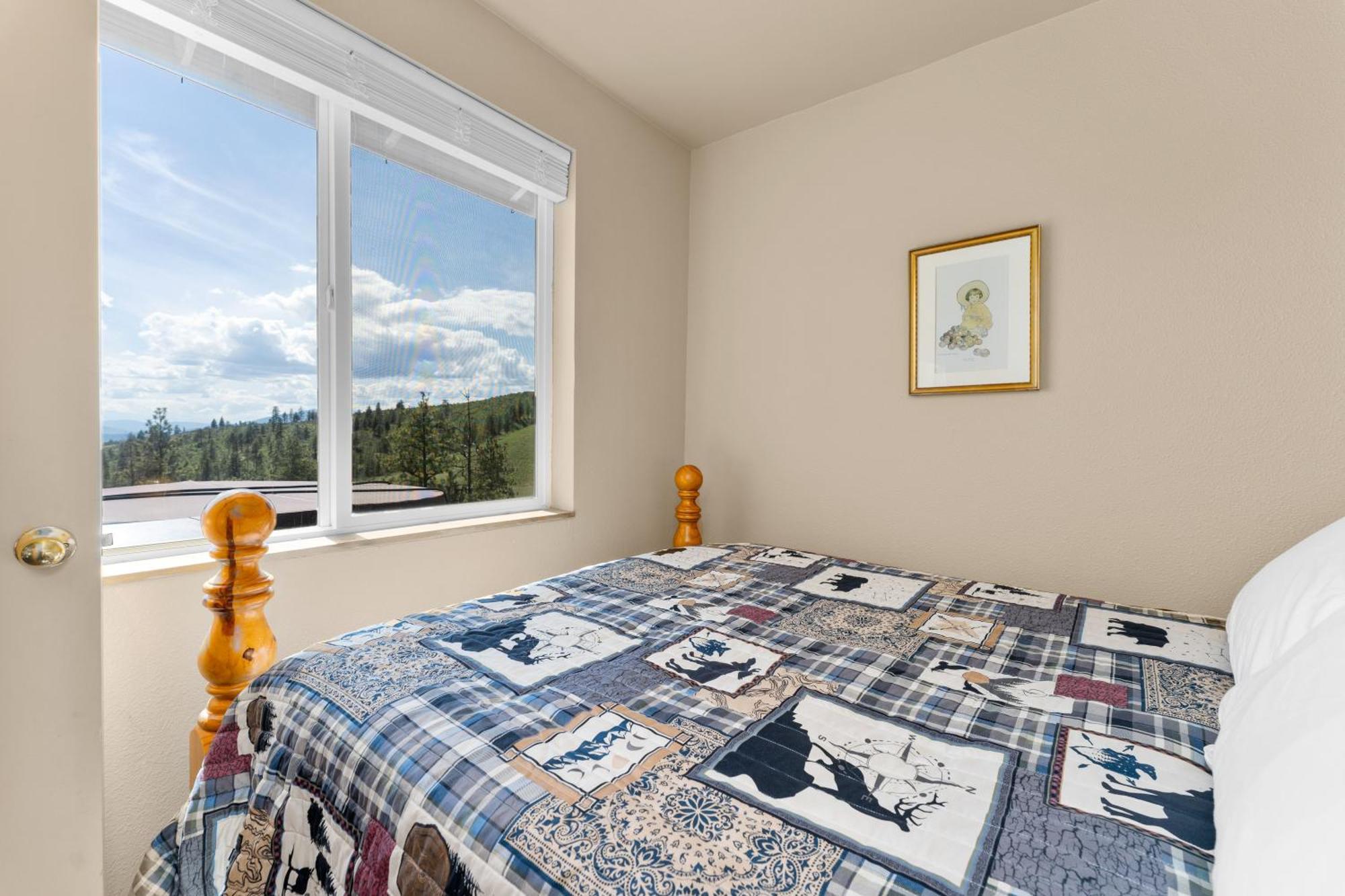Echo Valley Resort + Cabins Manson Екстериор снимка