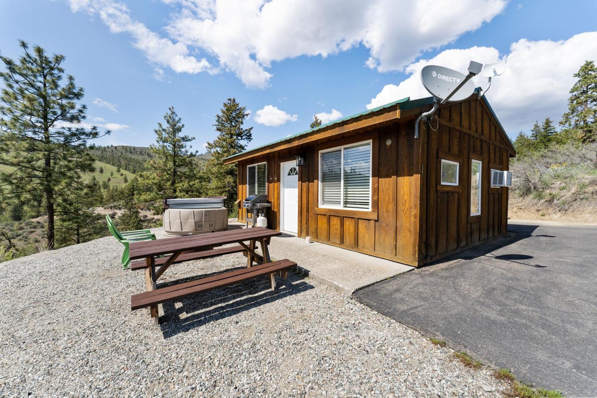 Echo Valley Resort + Cabins Manson Екстериор снимка