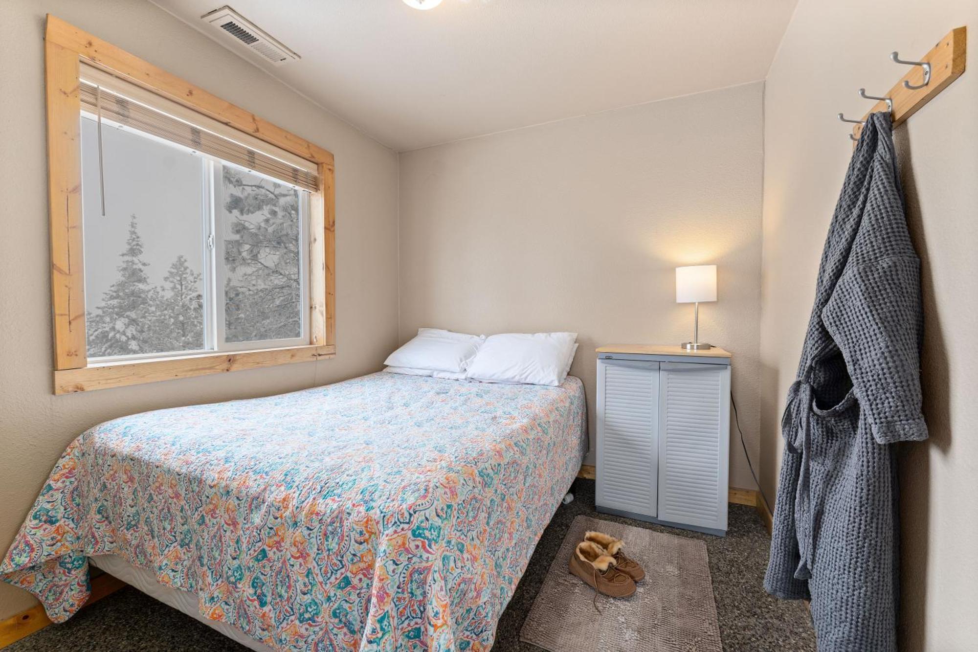 Echo Valley Resort + Cabins Manson Екстериор снимка