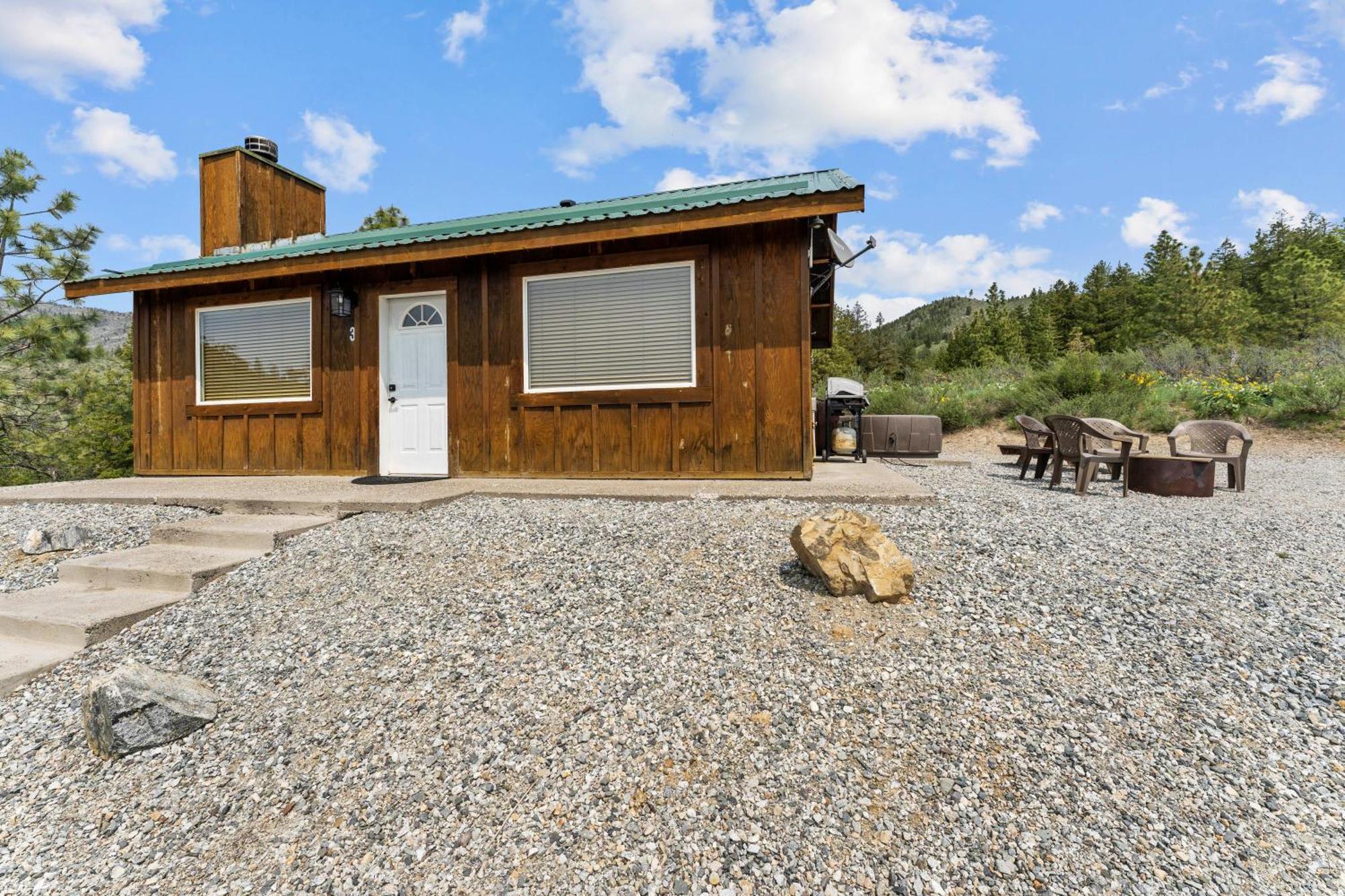 Echo Valley Resort + Cabins Manson Екстериор снимка