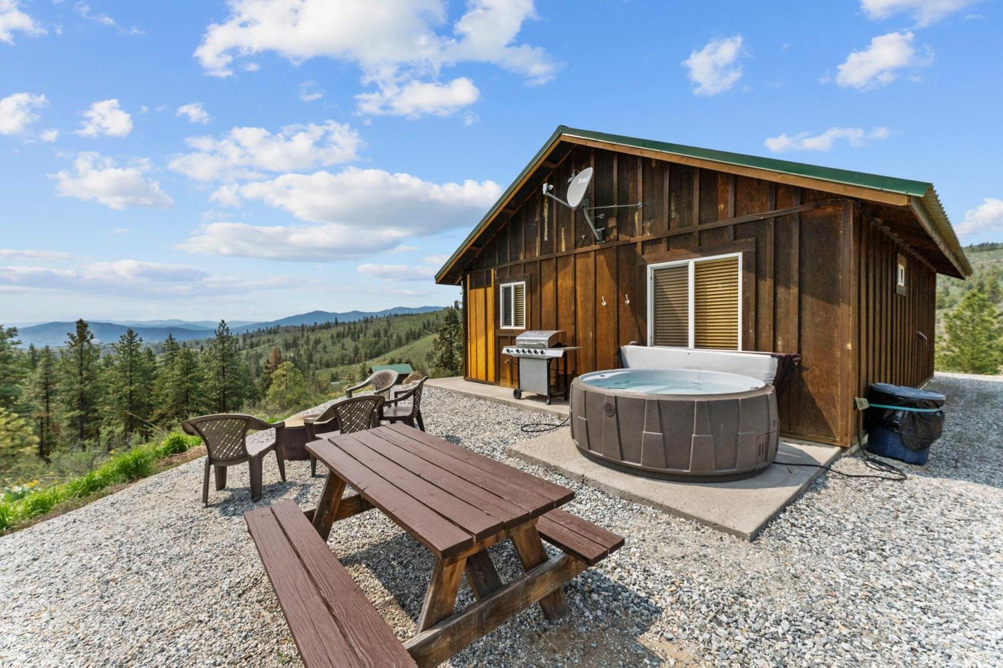 Echo Valley Resort + Cabins Manson Екстериор снимка