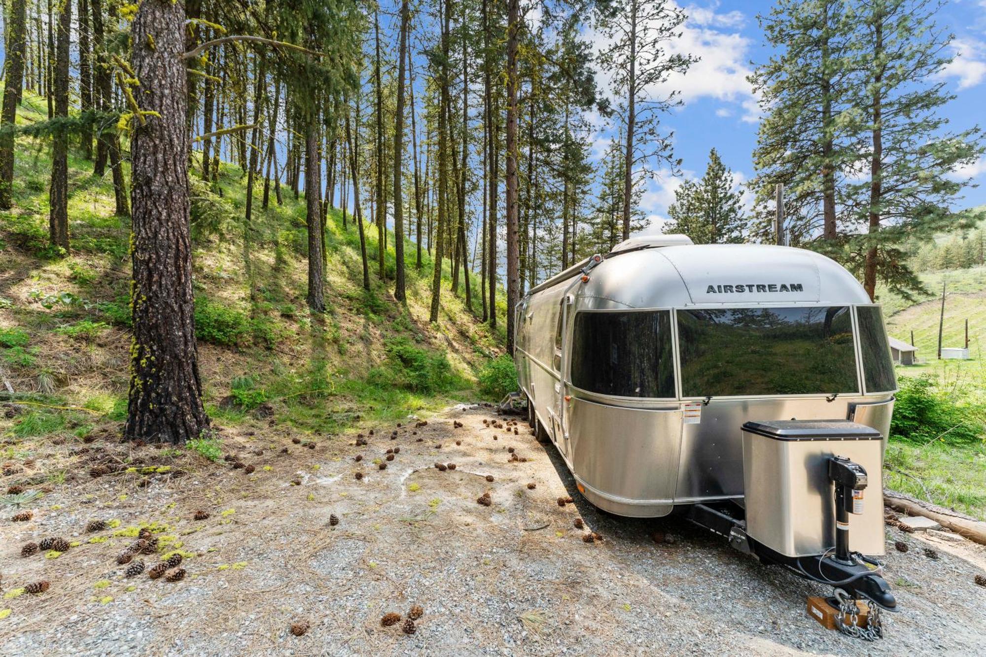 Echo Valley Resort + Cabins Manson Екстериор снимка